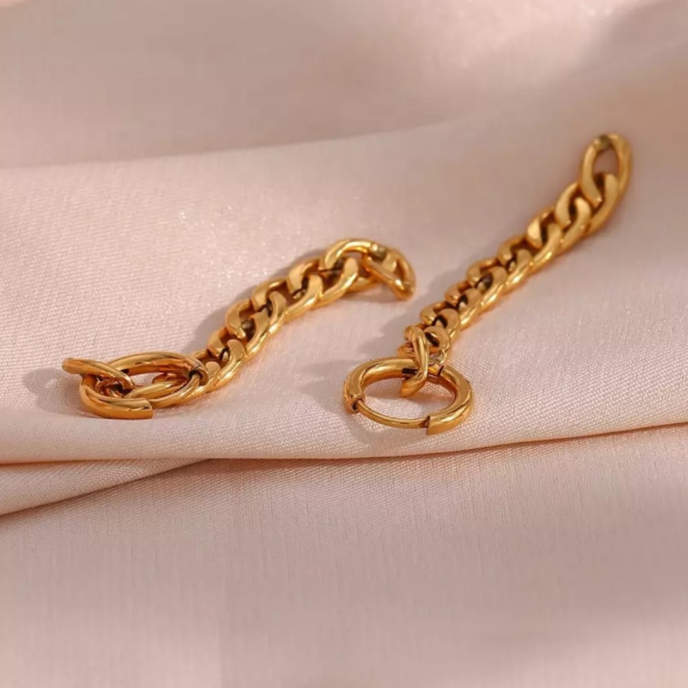 New Tassel 18K Gold Dangle Figaro Chain Earrings, cute Earrings, wow Earrings - Picture 5 of 6